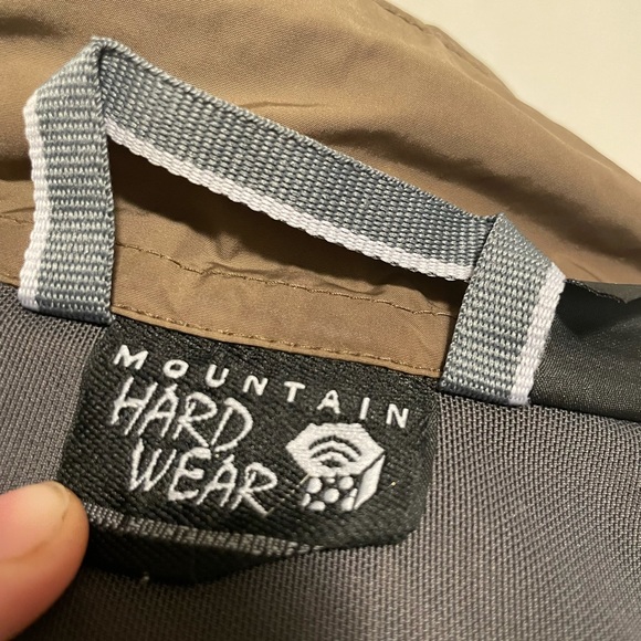 Mountain Hardwear Womens XS Brown Rain Jacket Wind Rain Coat Zip Front Hood - Picture 11 of 13